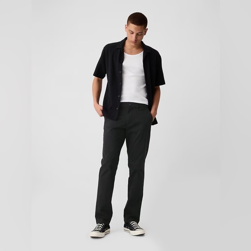 Brand new Gap soft black khaki's mens pants